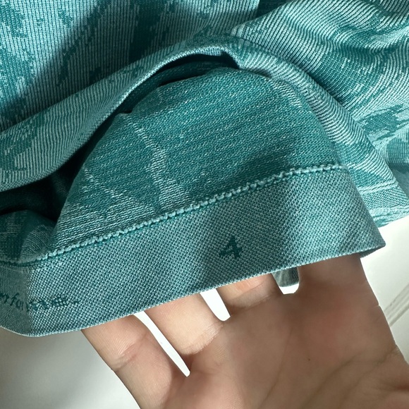 Lululemon Swiftly Tech Short Sleeve Heathered Forage Teal - Size 4 - Picture 10 of 11
